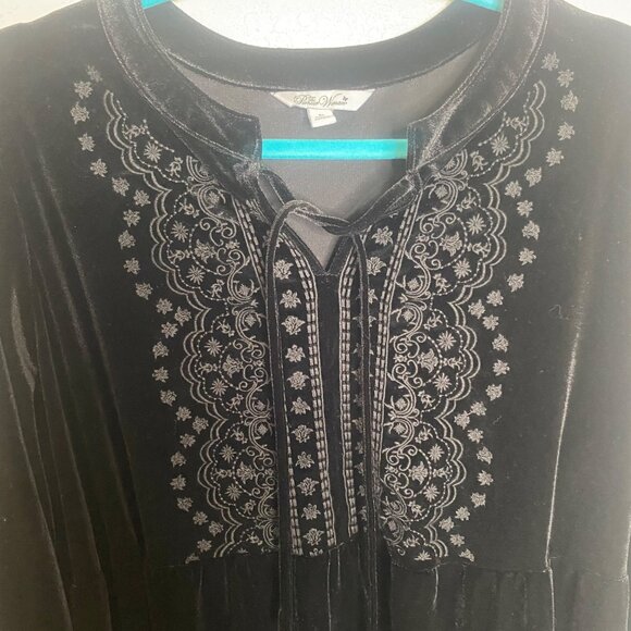 The Pioneer Woman Velvet Tunic Top XL Black Embroidered Long Sleeve Boho - Picture 4 of 10